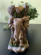 Vintage świecznik słoń