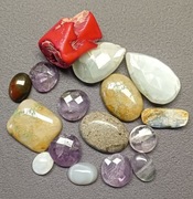 Kamienie zestaw Ametyst Skamieniały koral, kamień księzycowy, koralowiec...