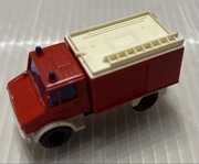 1:87 Wiking pojazd strażacki Unimog Mercedes