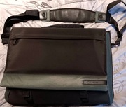 Torba na notebooka Belkin z mikrofibry