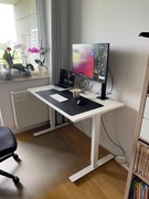 Ikea Trotten, biurko z regulacją wysokości manualną 