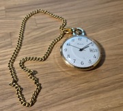 Zegarek Raketa pozłacany z dewizką