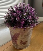 Sztuczne kwiaty liście fioletowe w doniczce styl prowansalski