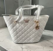 Torebka Guess shoperka biała z brelokiem odpinanym wiosna lato nowa z metką