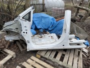 Chrysler Pacifica próg słupek 