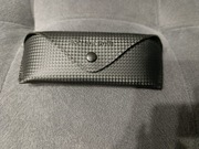 Etui na okulary czarne na zatrzask