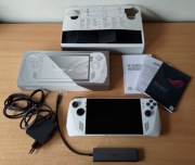 Asus Rog Ally Z1 Extreme + Hub USB