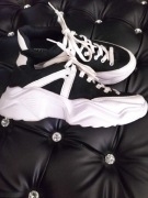Buty sportowe wysoka podeszwa