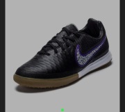 Buty halowe 37 piłka Nike 38,5 wkładka ok 24 cm