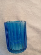 Szklanka w kolorze lazurowym,bardzo dekoracyjna,stan idealny