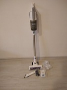 Odkurzacz pionowy Eureka.