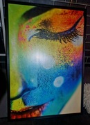 Nowoczesny obraz w czarnej ramie o wymiarach 70x100 cm - Design