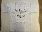T-shirt Weed and Pizza Biała