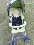 Wózek spacerówka typu parasolka zielony