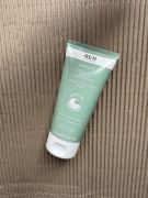 Ren Evercalm gentle cleansing gel 150 ml żel oczyszczający
