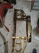 Pas przedni wzmocnienie czołowe Fiat 125p