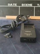 Oryginalna ładowarka do aparatów FujiFilm BC-70 do Fuji F20 F40 F45 F47