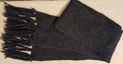 Szal zimowy ciepły długi grafitowy ładny miękki 20 x 216 cm
