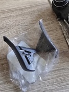 Oslona zawiasu vw Passat b8 