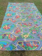 Wykładzina dla dzieci w samochody 360 x 200 cm