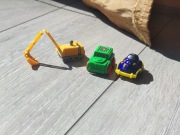 Zestaw małe samochody 