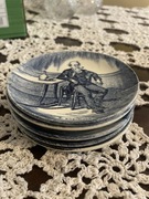 zestaw porcelanowych talerzy 