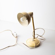 Lampka biurkowa vintage retro PRL elastyczna szyja mosiąd