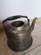 Stary czajnik z mosiadzu