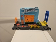 Zestaw Hot wheels crocodile + auto