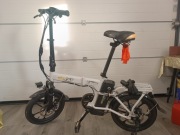 Składany rower elektryczny Motus SkyJet Nitro 16