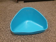 Kuweta dla gryzonia narożna małą niebieska