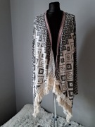 Piękna narzutka boho M/38 cropp frędzle