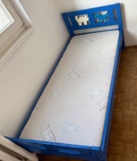 Łóżko dziecięce niebieskie + materac