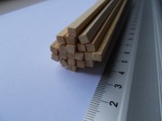 Kantówka belka balsa modelarska 4x4 mm 20 szt