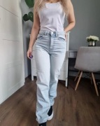 Jasnoniebieskie jeansy straight wysokim stanem W26 L32, r. S
