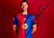 ROBERT LEWANDOWSKI - zdjęcie 18x13 z oryginalnym autografem