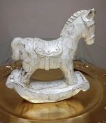 Figurka dekoracyjna- Konik na biegunach