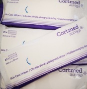 Chusteczki do pielęgnacji skóry Aurega Cortmed 19,5 cm x 21cm