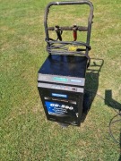 MIDTRONICS GR 590 Tester akumulatora , prostownik z rozruchem 