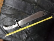 tasak,maczeta z metalową rękojeścią