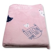 Koc różowy w kotki 