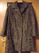 Futro z naturalnych karakuł roz. 46