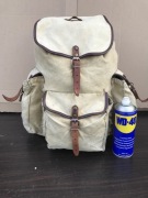 Stary harcerski turystyczny zabytkowy plecak