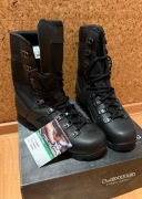 Buty Lowa, nowe, czarne, WS