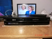 Nagrywarka DVD/VCR LG z pilotem, kablem HDMI