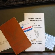 Amerykańskie dokumenty imigracyjne, finansowe i ubezp.