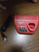 Ładowarka Milwaukee