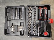 Zestaw kluczy nasadowych Top Tools 63szt