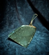 Metalowa szufelka z patyną / dekoracja retro