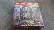 LEGO 71813 Ninjago - Dojo cienia Wilczej Maski